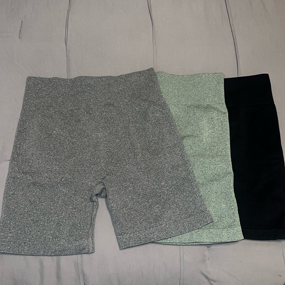 3 BRAND NEW PAIRS OF OQQ SHORTS